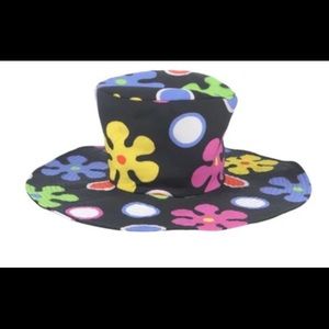 Moschino flower power hat